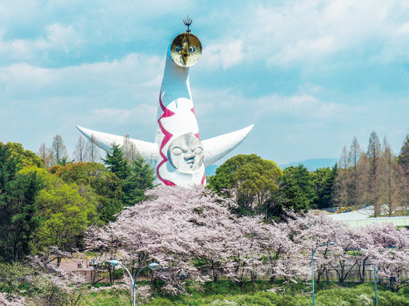 太陽の塔