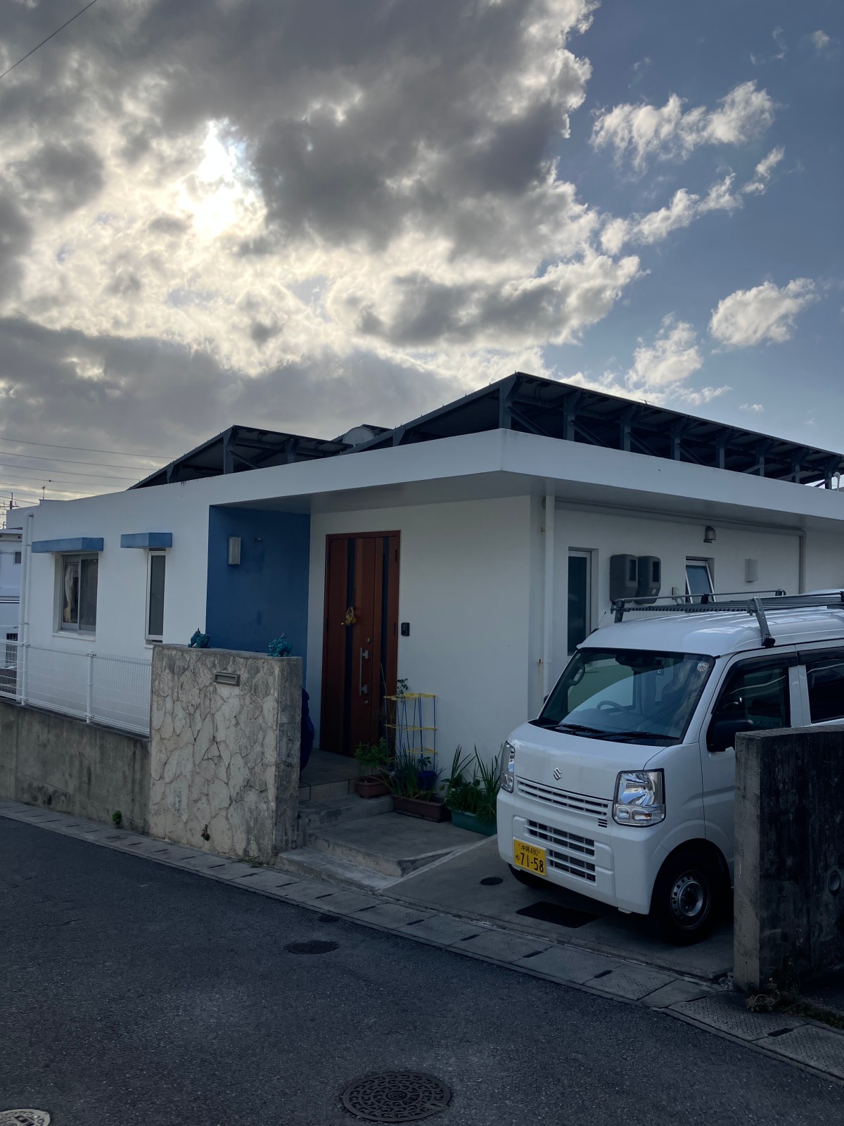 【那覇市_O様邸の外壁塗装実績】